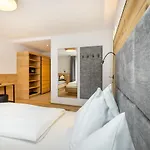 亚格海姆公寓式酒店