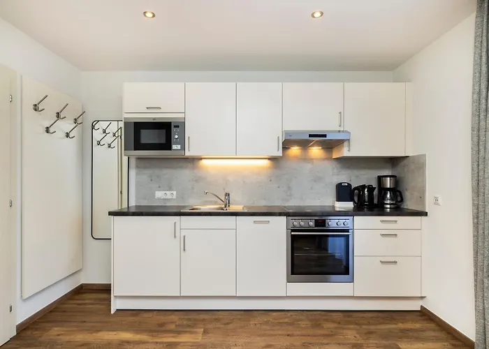 亚格海姆公寓式酒店 4* 弗拉绍